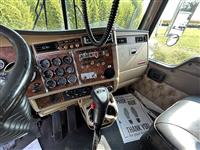 2005 Kenworth W900L