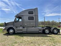 2014 Volvo VNL780