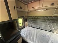 2018 Freightliner Coronado 122SD