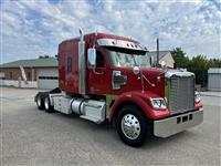 2018 Freightliner Coronado 122SD