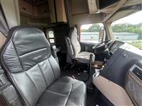 2018 Freightliner Coronado 122SD