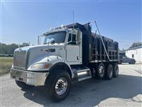 2016 Peterbilt 348