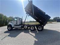 2016 Peterbilt 348