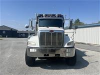 2016 Peterbilt 348