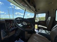 2014 Mack GU713