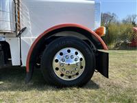 2004 Peterbilt 379