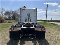 2004 Peterbilt 379