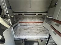 2007 Volvo VNL780