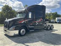 2014 Volvo VNL780