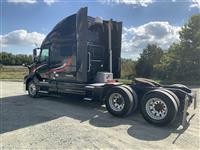 2014 Volvo VNL780