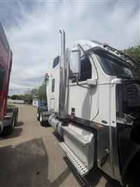 2015 Freightliner Coronado 122SD