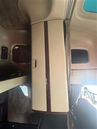 2015 Freightliner Coronado 122SD