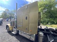 1999 Peterbilt 379
