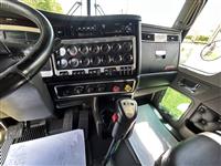 2016 Kenworth W900