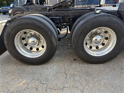 2019 Peterbilt 389