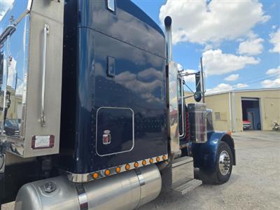1996 Peterbilt 379EXHD