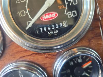 1996 Peterbilt 379EXHD