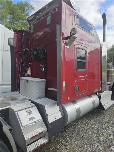 2012 Kenworth W900L