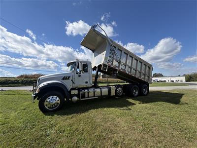2015 Mack GU (Granite)