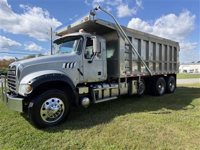 2015 Mack GU (Granite)