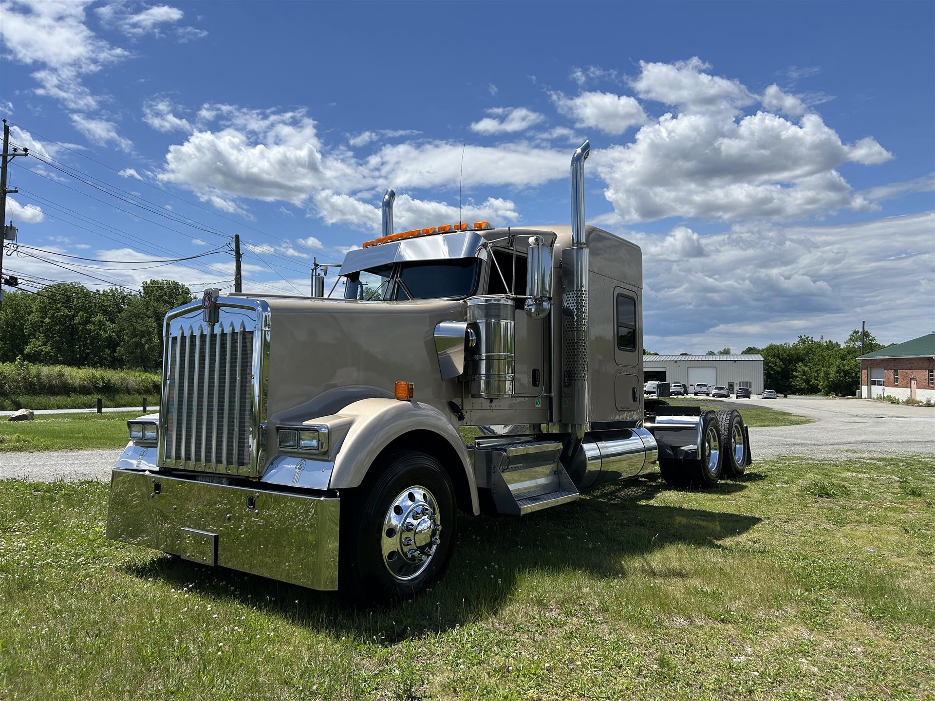 2016 Kenworth W900