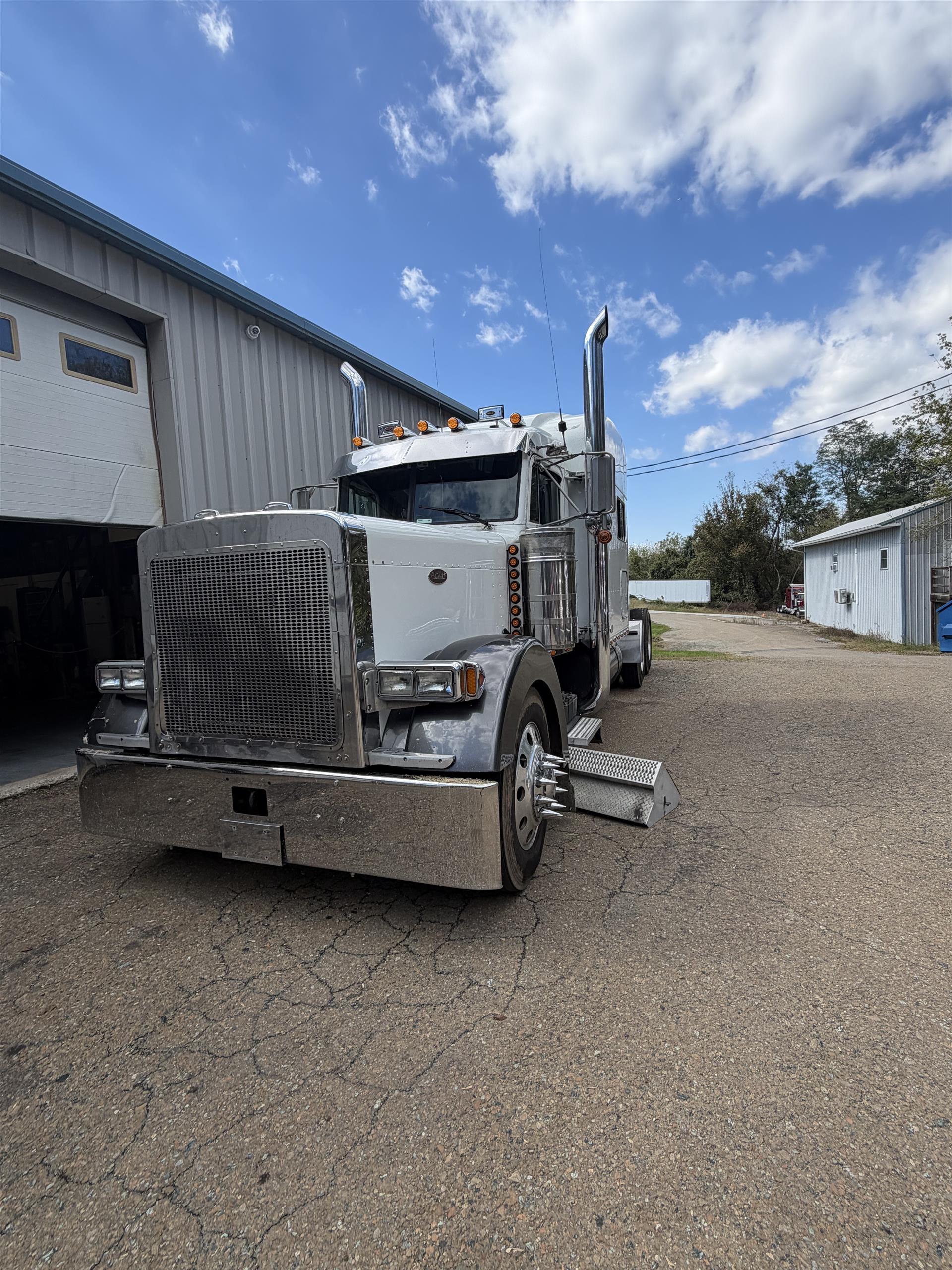1999 Peterbilt 379