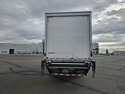 2023 Freightliner M2 106