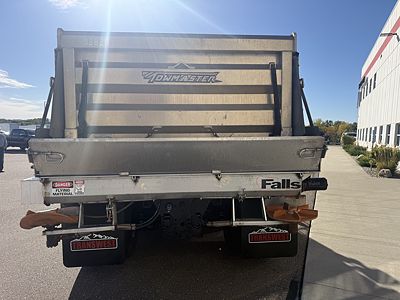 2014 Mack Granite