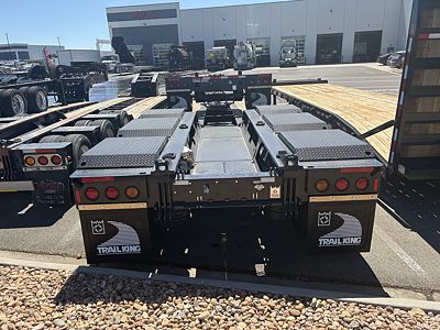 2027 Trail King TK110HDG-Advantage