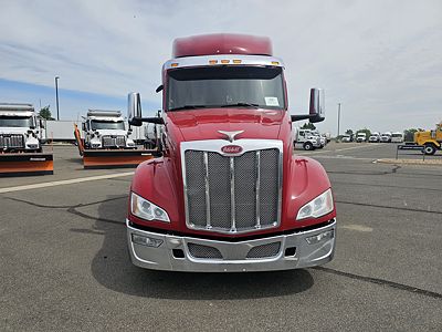 2023 Peterbilt 579