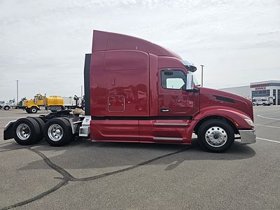 2023 Peterbilt 579