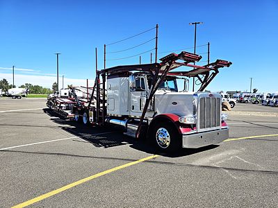 2022 Peterbilt 389