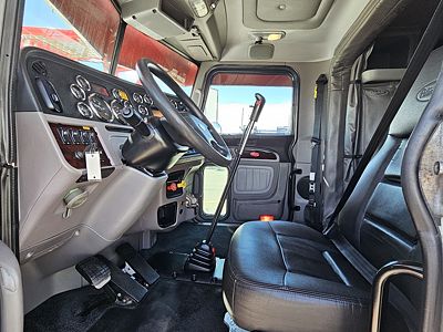 2018 Peterbilt 389