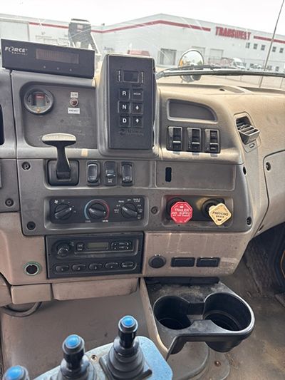 2007 Sterling LT9500