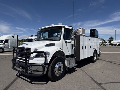 2022 Freightliner M2 106