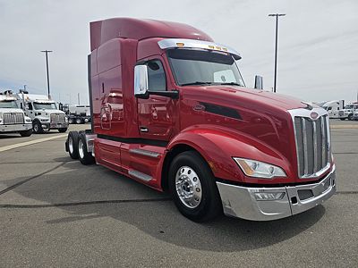 2023 Peterbilt 579