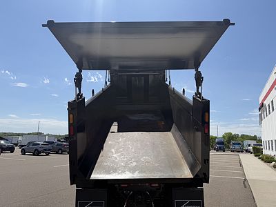 2027 Freightliner 114SD