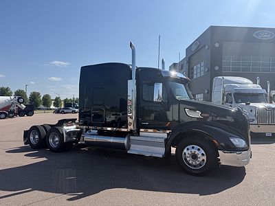 2020 Peterbilt 579