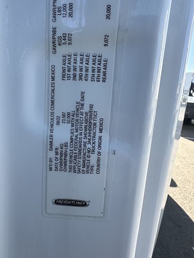 2023 Freightliner CASCADIA