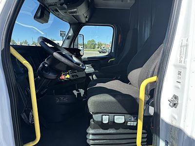 2024 Freightliner PT126SLP
