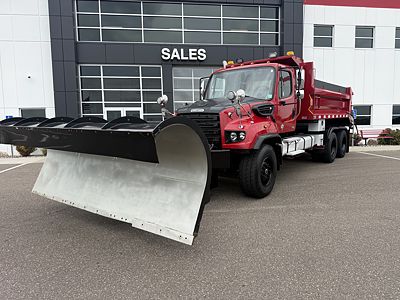 2015 Freightliner 114SD