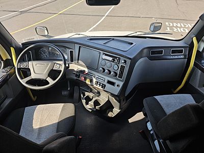 2022 Freightliner PT126SLP