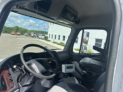 2015 Freightliner M2 106