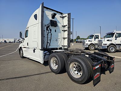 2022 Freightliner PT126SLP