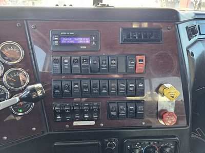 2022 WST 4900FA