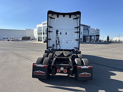 2024 Freightliner PT126SLP