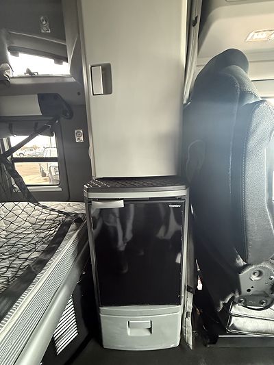 2022 Kenworth T680