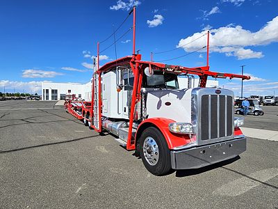2020 Peterbilt 389