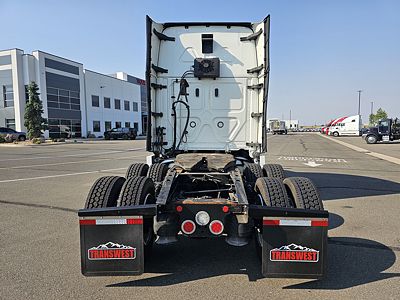 2022 Freightliner PT126SLP