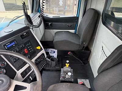 2019 WST 4700SF